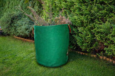 VERTO  15G541  Záhradný kôš/taška 270 L, polstrovaný okraj, 150 g/m2; PP; polstrovaný okraj, 3 držadlá, 67 x 76 cm