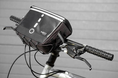 NEO  91-009  Taška na bicykel s reflexnými prvkami
