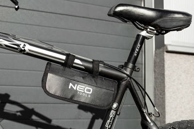 NEO  91-013  Súprava na opravu bicyklov, 15 v 1