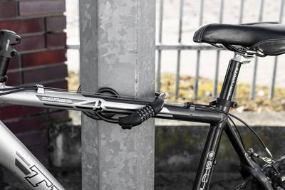 NEO  91-007  Zámok na bicykel s kódom
