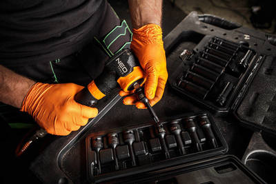 NEO  10-257  Sada TORX 8 bitov s 1/2" rázovým kĺbom