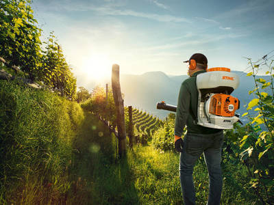 STIHL  SR 200  Rosič