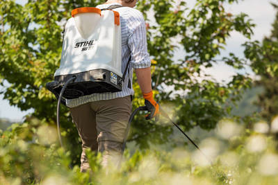 STIHL  SG 51  Postrekovač 12 l