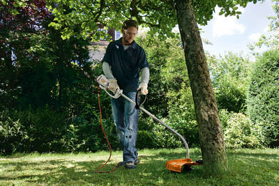 STIHL  FSE  81  Elektrický vyžínač 1000 W