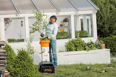 STIHL  GHE 105  Záhradný drvič  2,2 kW