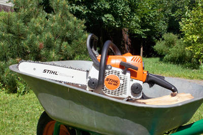 STIHL  MS 180  Motorová píla 1,4 kW