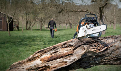 STIHL  MS 211  Motorová píla 1,7 kW