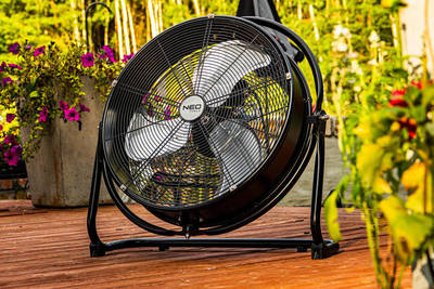 NEO  90-007 Ventilátor 111W, priemer 45 cm, 3 rýchlosti prúdenia vzduchu, nastavenie prietoku vzduchu