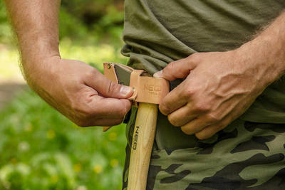 NEO  63-119  Sekera BUSHCRAFT v puzdre, 400g