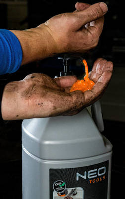 NEO  10-402  Gélová pasta na umývanie rúk na odstránenie odolných nečistôt - 4 litrová fľaša s pumpičkou, oranžová