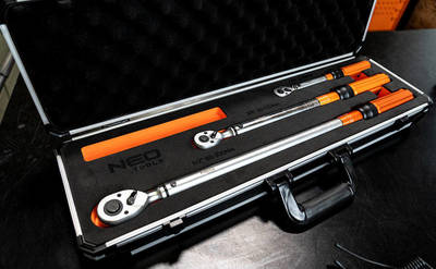 NEO  08-845  Sada obojstranných momentových kľúčov 1/4", 3/8", 1/2" 3 ks.